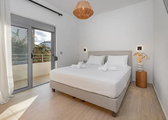 Rhodes Center Santa Maria Apartment