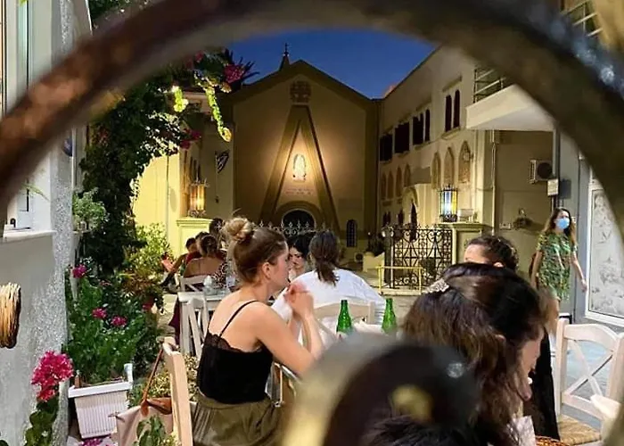 Rhodes Center Santa Maria Apartment